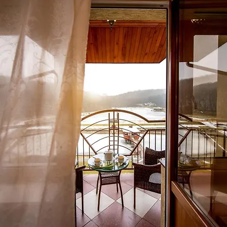 Hotel Buhta Vikingiv