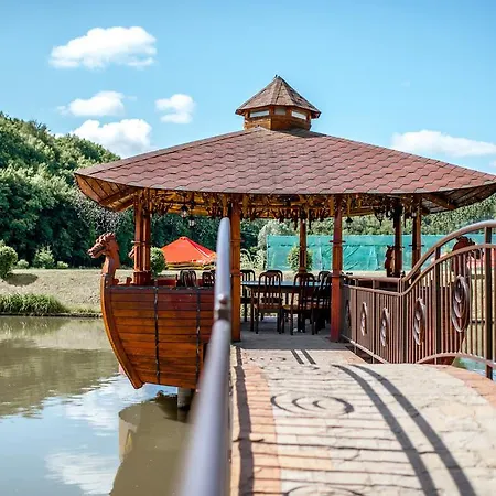 Hotel Buhta Vikingiv 4*